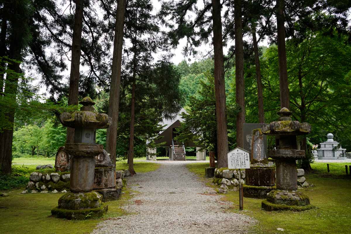 雲洞庵