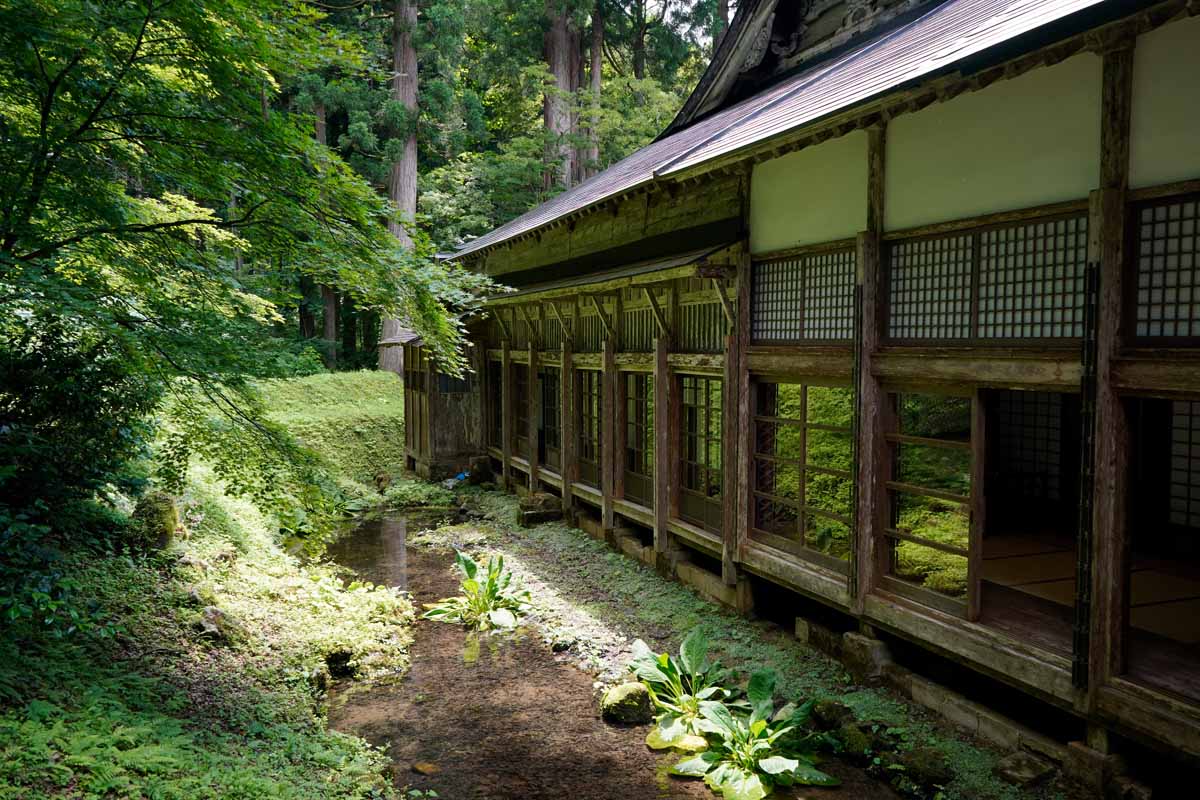 雲洞庵